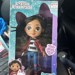Gabby Dollhouse Dolls And Play Set