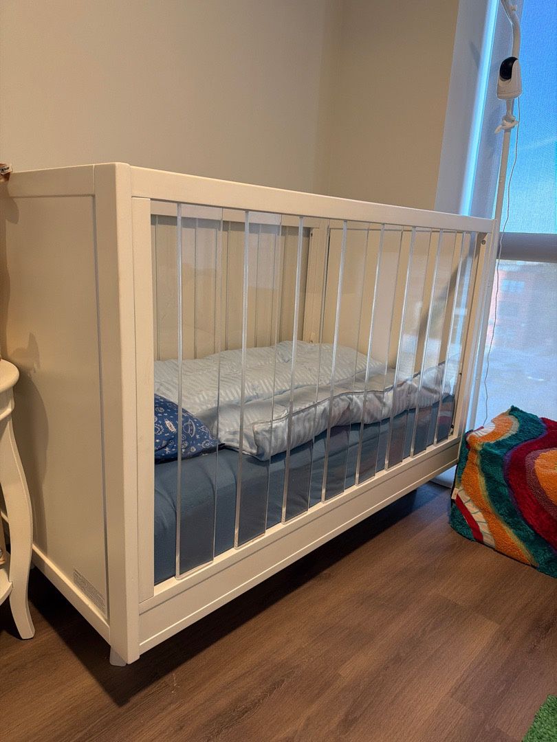 Crate & Barrel Crib