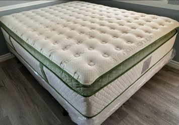King Organic Elite Superior Hybrid Cool Gel Memory Foam Pillow Top 14inch Mattress
