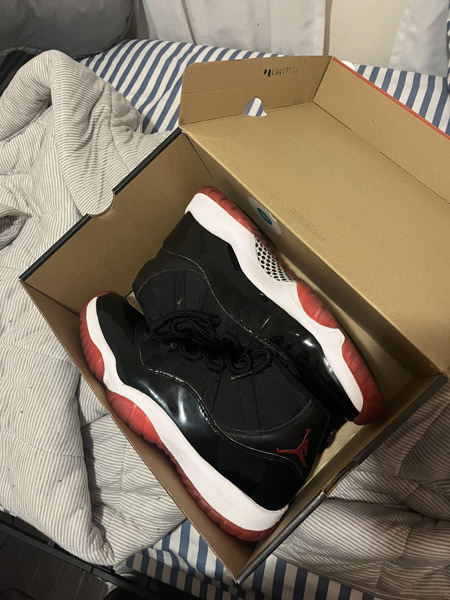 Jordan 11 Bred