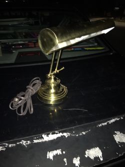Brass desk lamp only 15 Firm
