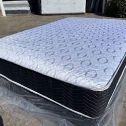 Queen Orthopedic Deluxe Collection Mattress!!