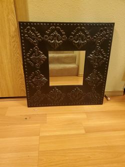 Metal picture mirror