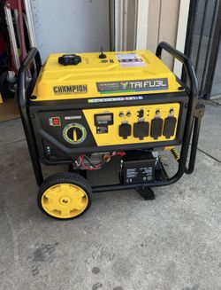 Champion Power Equipment 11,500/9,200-Watt Electric Start Gasoline, Propane and Natural Gas Tri-Fuel