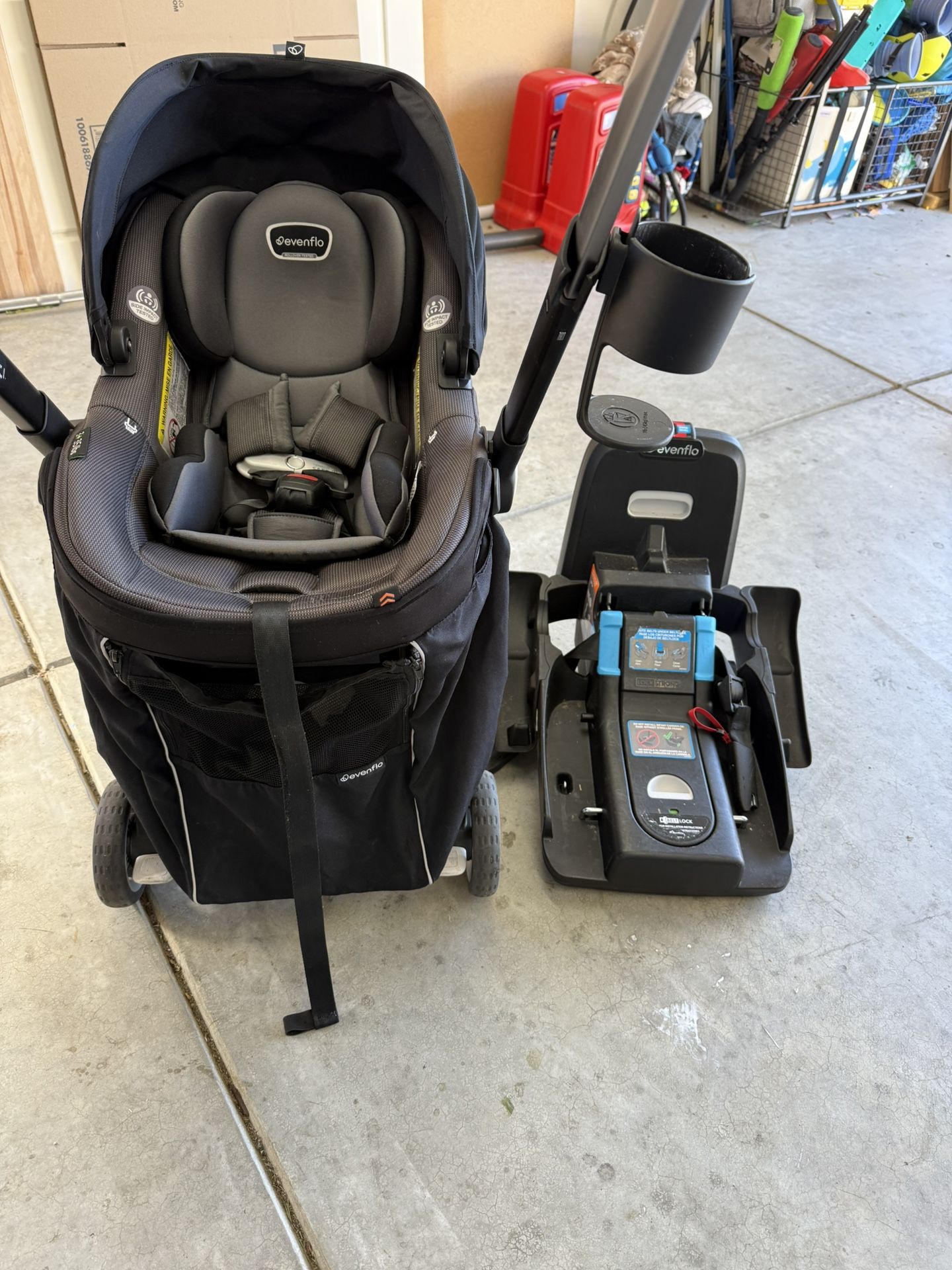 Evenflo Shyft Dualride