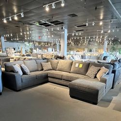Grey 3PC Chaise Sectional Couch