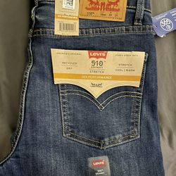Boys size 18 Levi’s