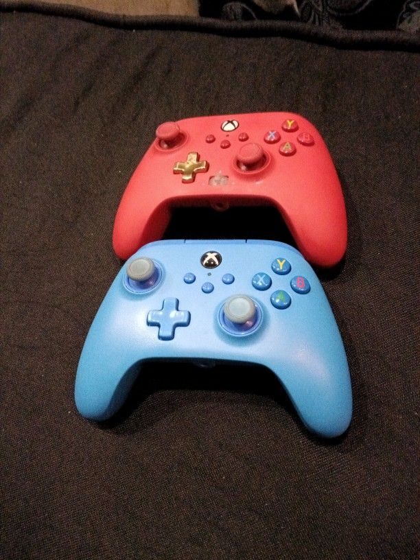 Xbox Controllers