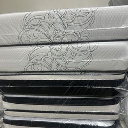 MATTRESS AND FURNITURE GREAT QUALITY