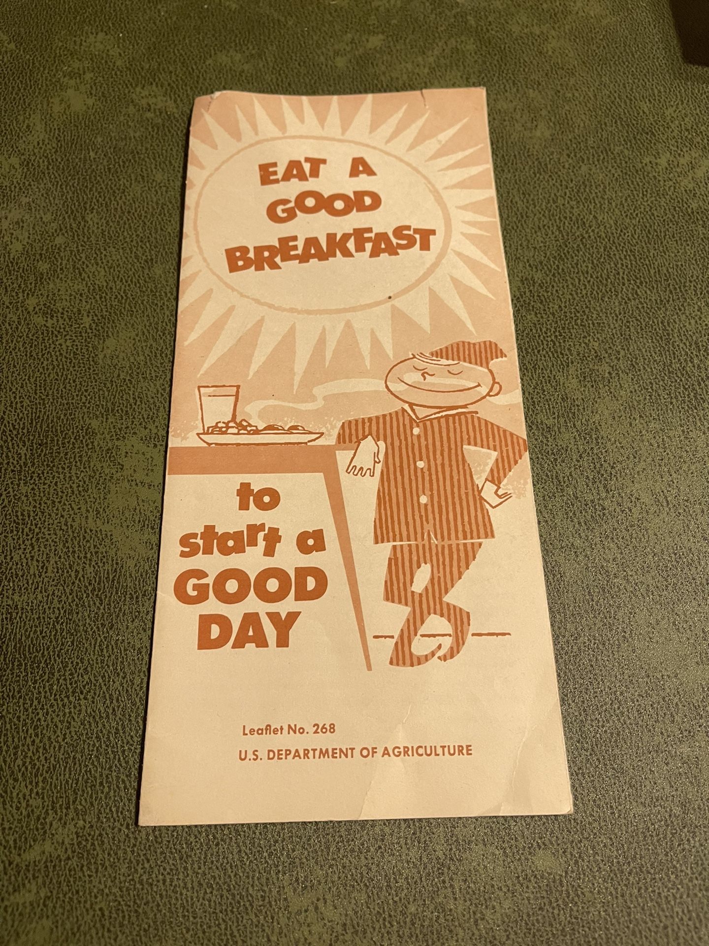 Vintage 1959 U.S. Department of Agriculture “Eat A Good Breakfast” pamphlet