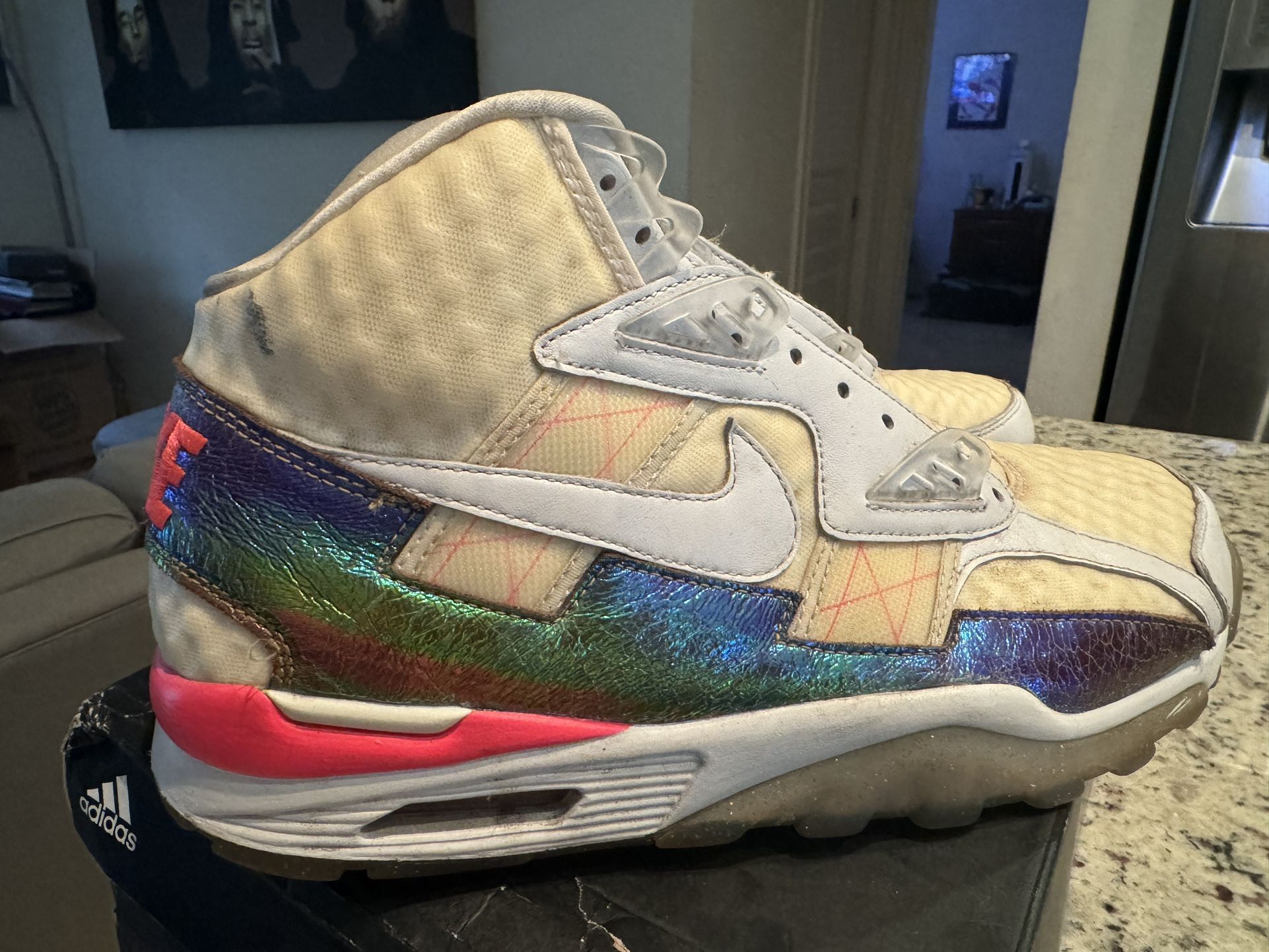 Size 11.5 Nike Air Trainer SC PRM QS High White Hyper Punch...