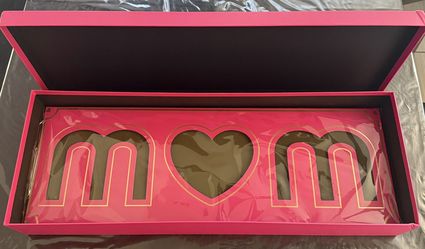 New Hot Pink Mom Box