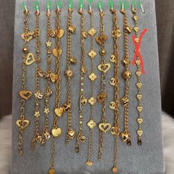⚡️NEW ARRIVAL ⚡️ SALE Gold Plated Charm Bracelets