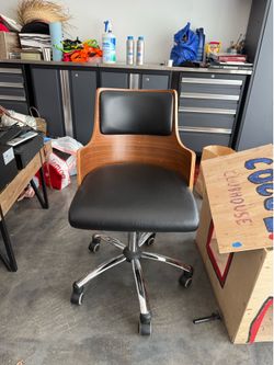 Desk chairs