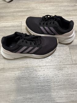 Adidas Size 9
