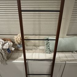 Blanket / Towel Hanging Ladder