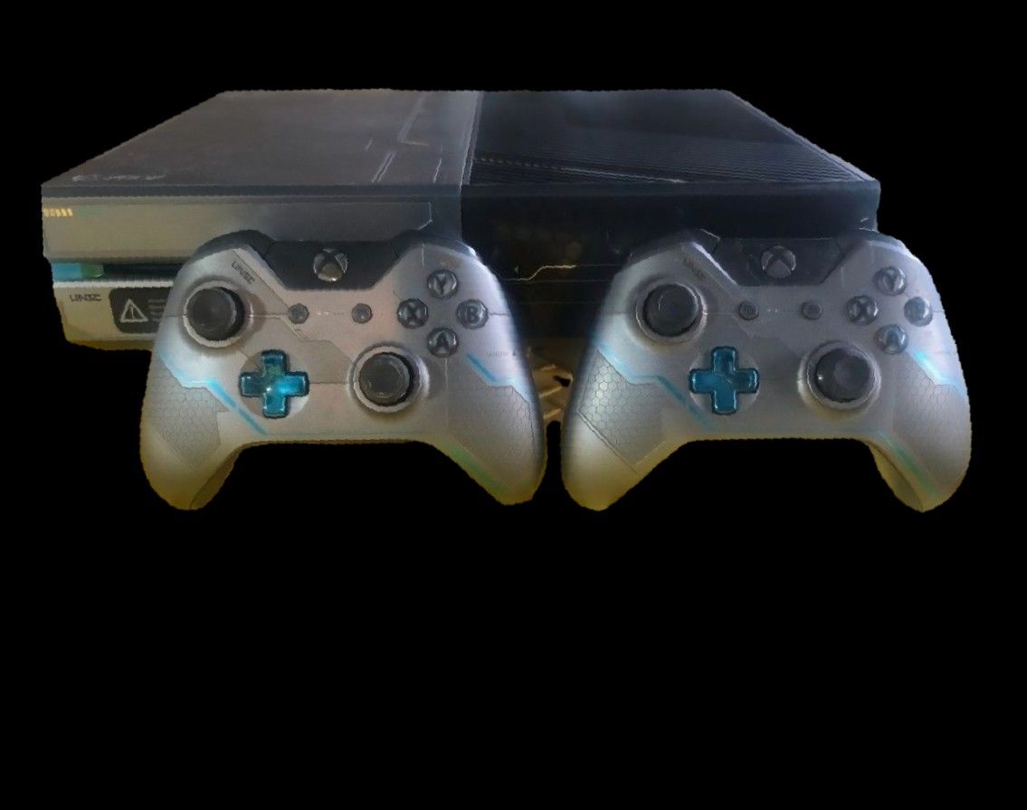 Xbox One Halo Edition