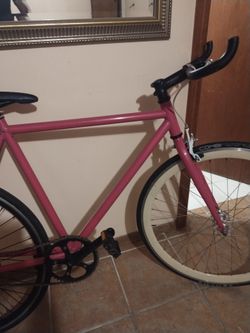 Fixie bike  . 54cm