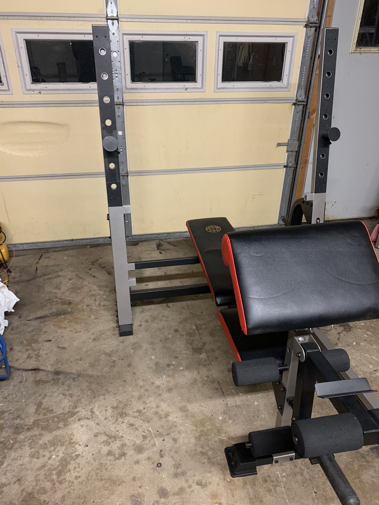 Golds Gym Olympic Weight Bench With Lat Pull down