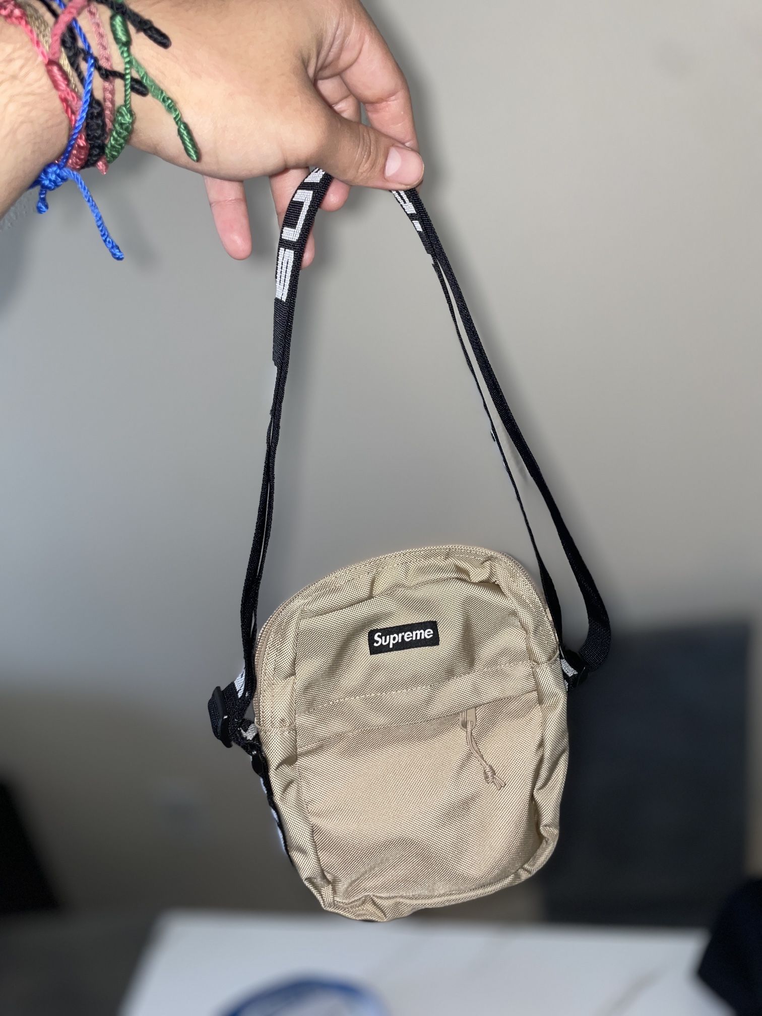 Supreme Shoulder Bag (2019)