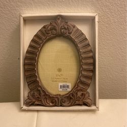 Iron Photo Frame 