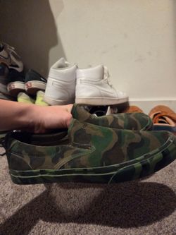 men's camo polo slip ons size 12