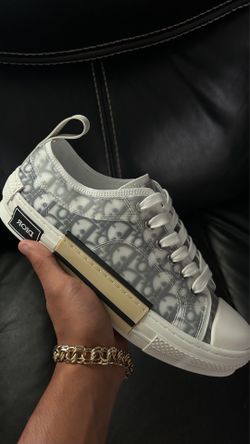 Grey men sneaker designer shoes