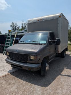 1999 E 350 Super duty box truck.