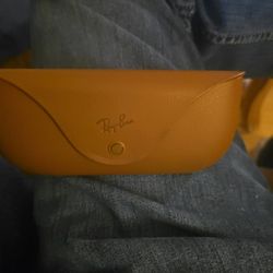 Rab Ban Charging Case