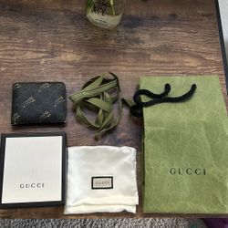 Gucci Wallet: Authentic With Box, Bag