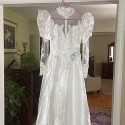 1980’s Wedding Dress Size Small 