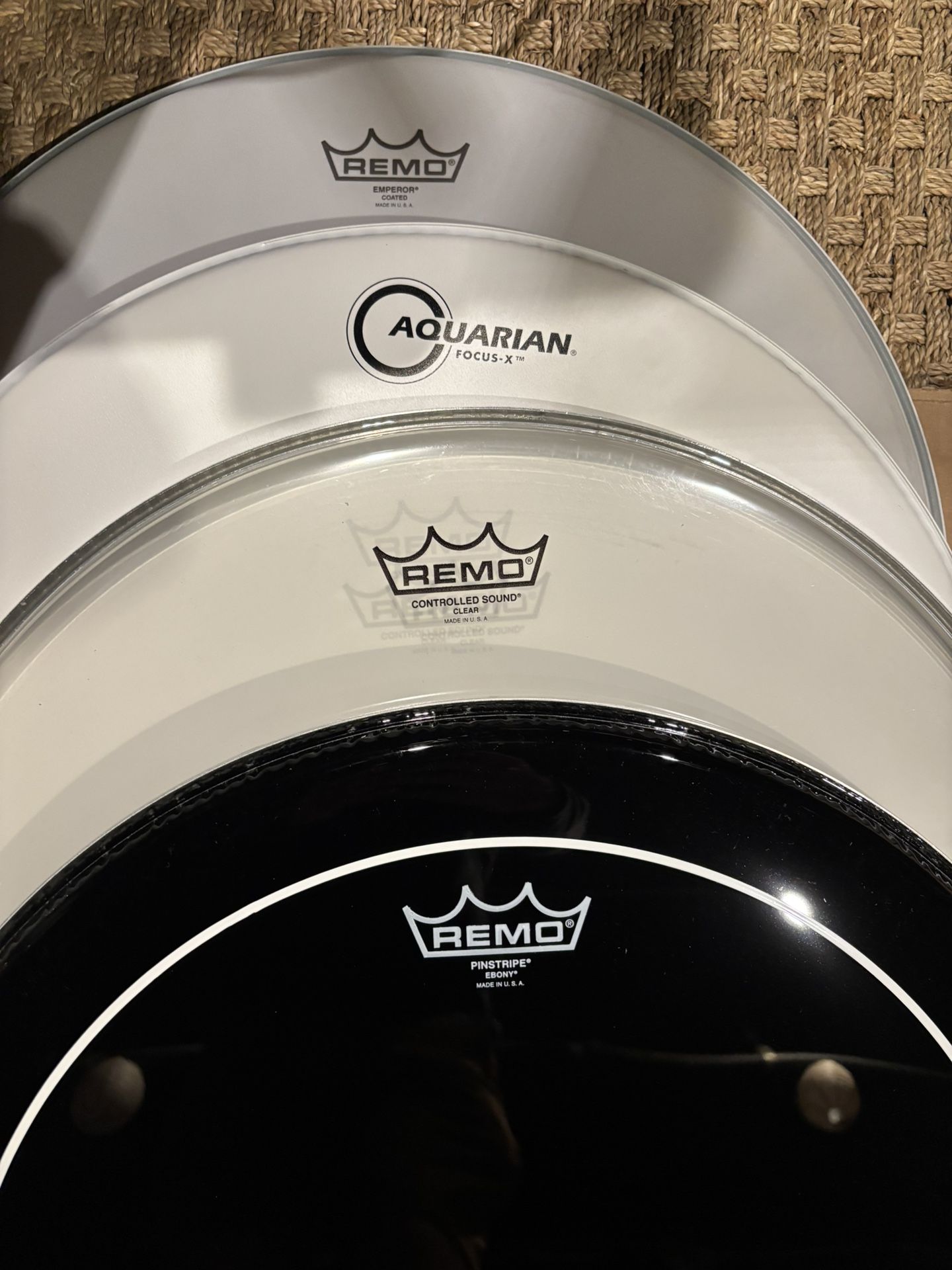 18 Drum Heads New Aquarian And Remo