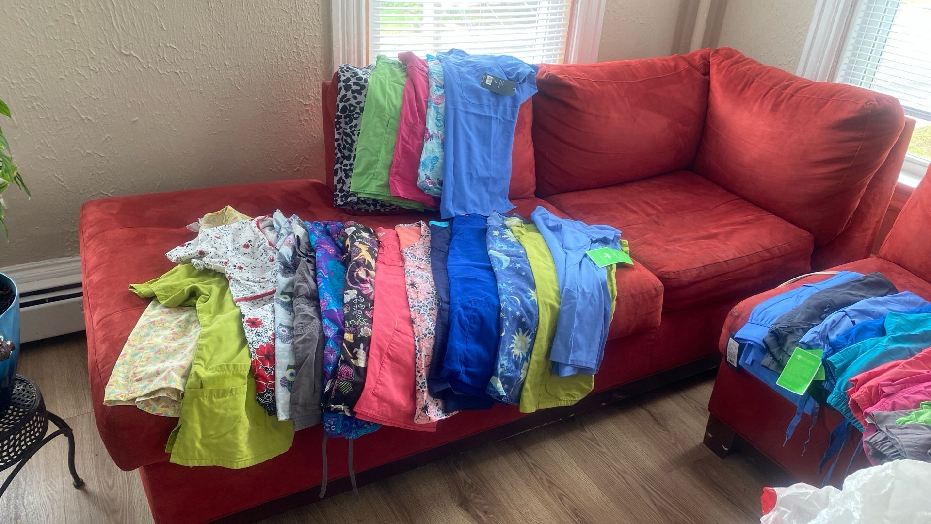 Petite Nursing Scrubs
