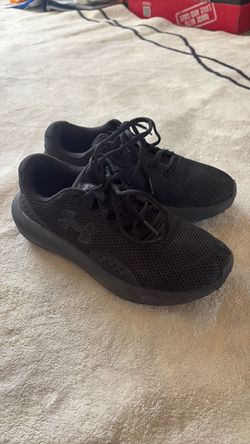 Size 8 Under Armour Black Athletic Sneakers