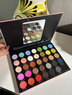 Eyeshadow Pallets