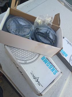 Skar marine speakers