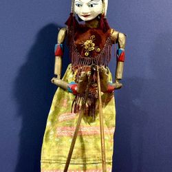 Vintage Indonesian Wayang Golek Puppet Hand-Carved Painted Wood Rod Puppet