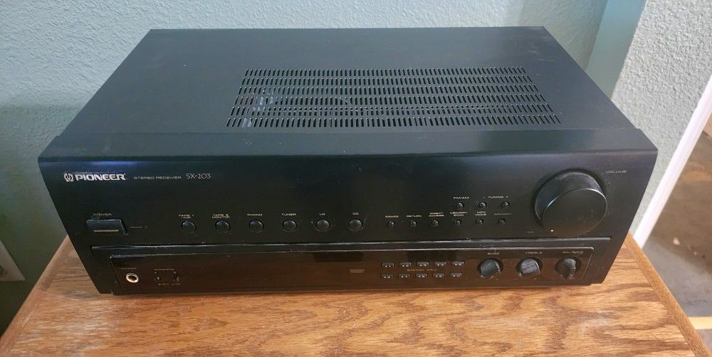 Pioneer SX 203 Stereo Receiver