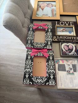 51 assorted pictures frames/album