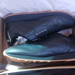 Classic Leather Reebok