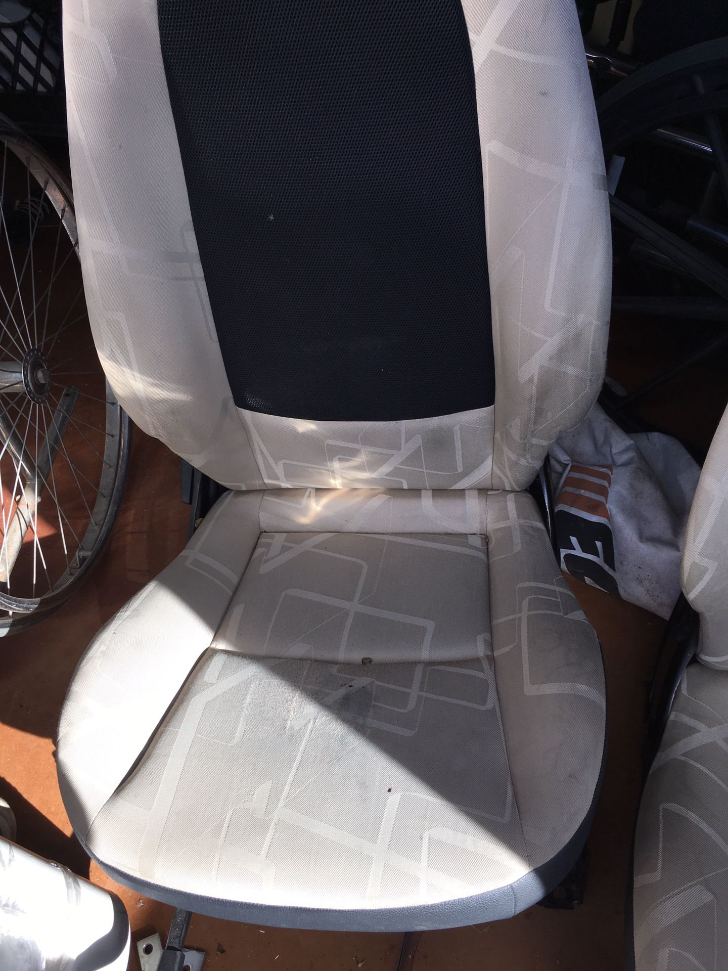 Smart FourTwo car seats