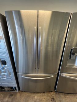 Refrigerator (36” wide- Samsung )