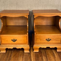 2x Pair Vintage Burnett’s Maple Wood Wooden Early American Open Nightstands