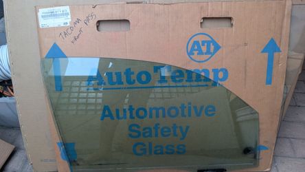 Tacoma front pass window glass 16-18 rh passenger right side