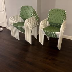 Set of 23 Patio Chairs