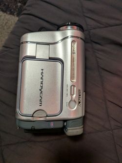 Sony Handycam Digital8 Camcorder