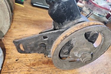 Mopar power Steering Pump