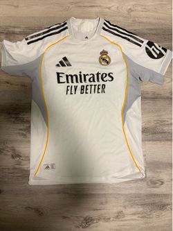 Authentic Real Madrid home jersey