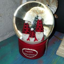 Christmas Globe.