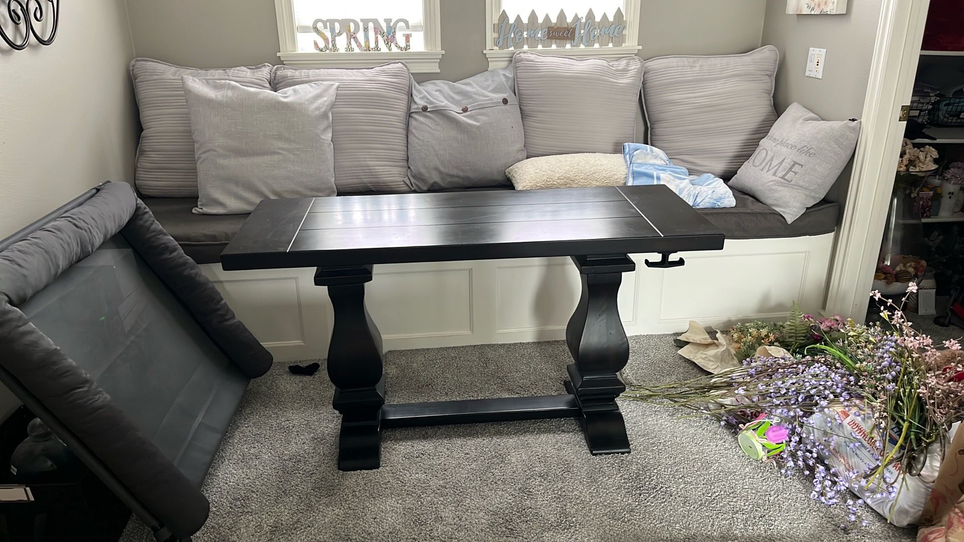 Table-black